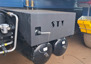 Lockable Battery Box | Skip Truck Traders